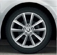 Leichtmetallfelge Teron in silber 7,0Jx17" ET49